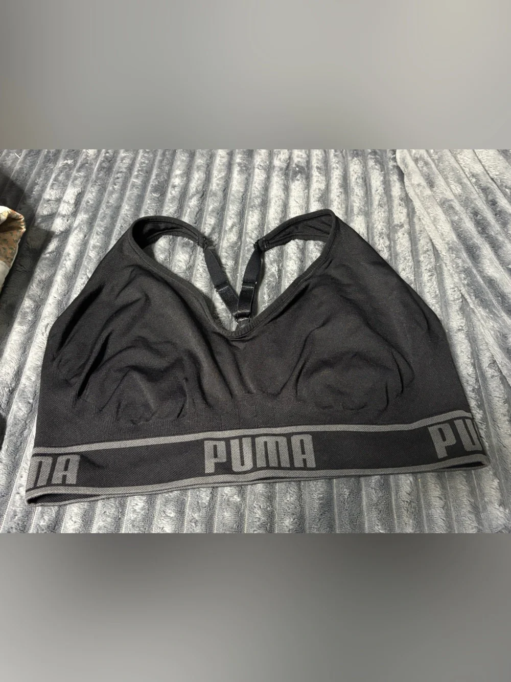 Puma Black Logo Elastic Seamless Sports Bra